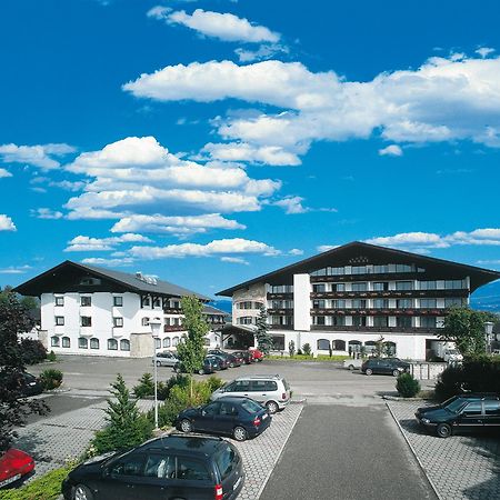 Hotel Lohninger-Schober Sankt Georgen im Attergau Ngoại thất bức ảnh