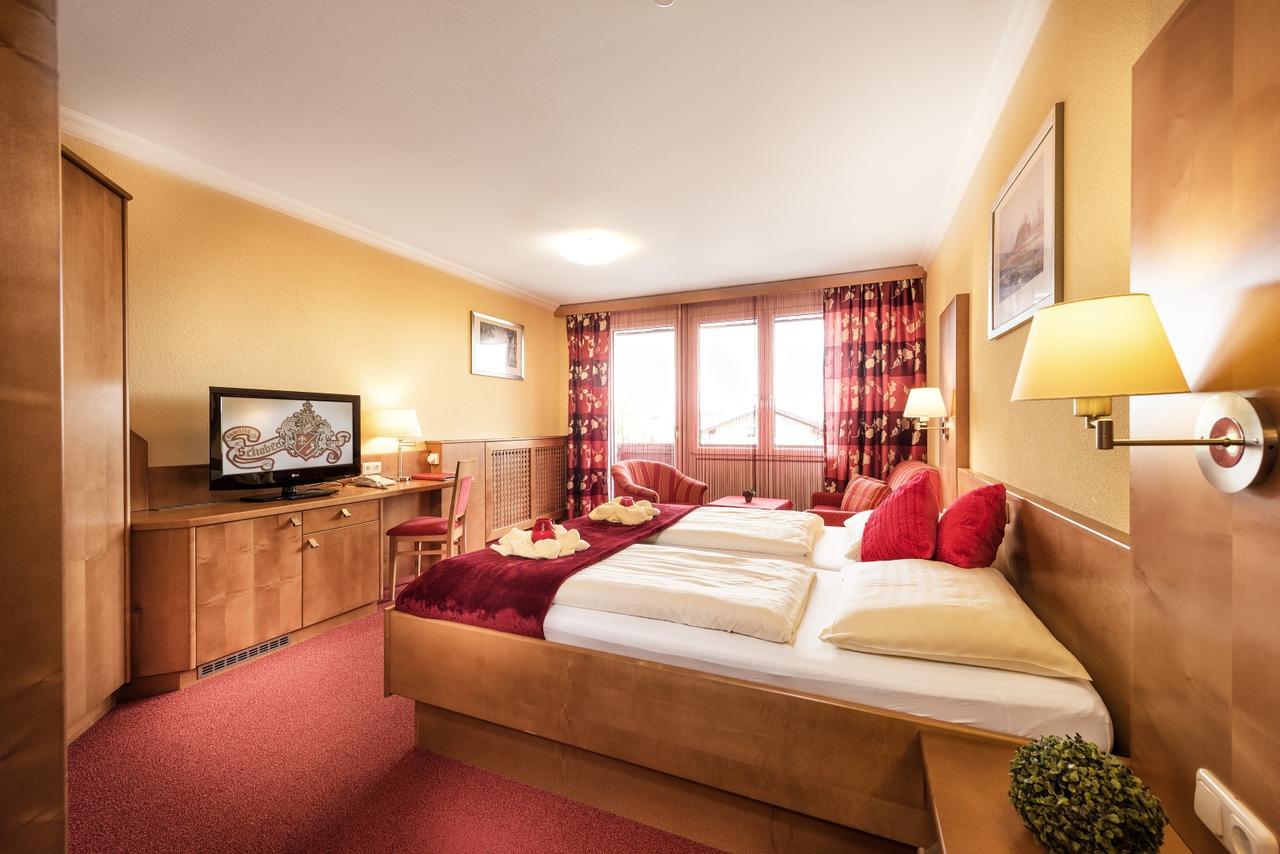 Hotel Lohninger-Schober Sankt Georgen im Attergau Ngoại thất bức ảnh